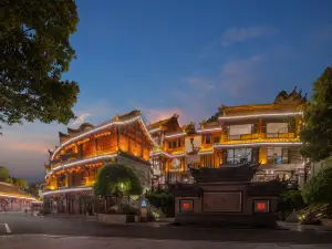 隱居璧山夜泊秀湖度假飯店（CBD秀湖公園店）
