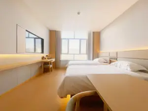 Guazhou Yinhai Yuehua Hotel