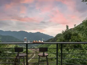 Songyang Yunbian Mountain Homestay