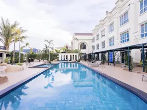 エラワン パンガー ホテル