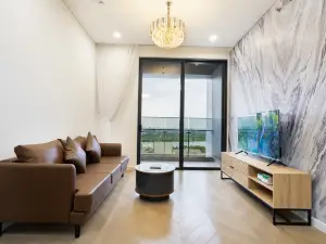 LUMIERE RIVERSIDE CONDOTEL IN CENTER HO CHI MINH