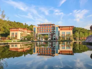 Huichang Hanxian Hot Spring Resort Hotel