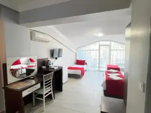 Deniz Otel
