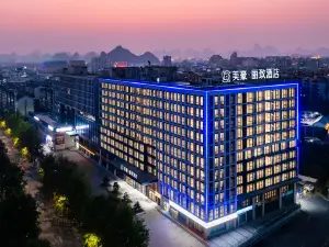 MEHOOD LESTIE HOTEL