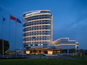 Howard Johnson Liquor Capital Hotel luzhou