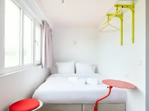 Hotel Not Hotel Rotterdam