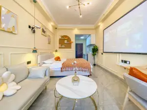 Yueshiguang Hotel (Zhuzhou Railway Station)