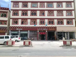 白玉雲泊飯店