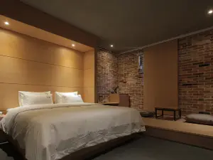 Hotel Vin - Changwon, Jinhae, Yongwon