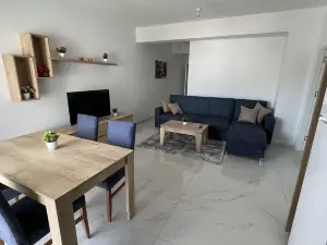 Feslikan Apartment