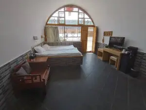 Yaoshan Palace Homestay
