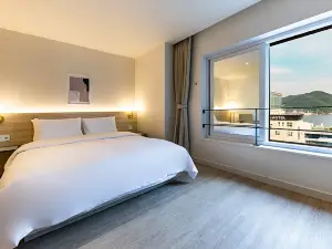 Hotel Yaja Masan Odong Branch