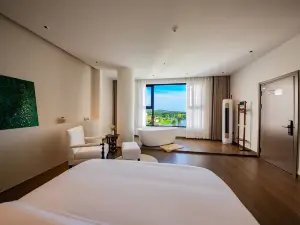 Meizhou Island Hut Court Homestay (Lianchi'ao Beach)