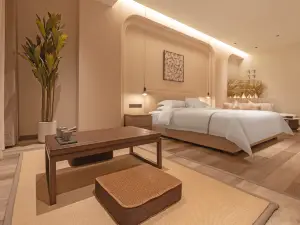 Bomiaoyisu Design Hotel (Chongzuo Longzhou)