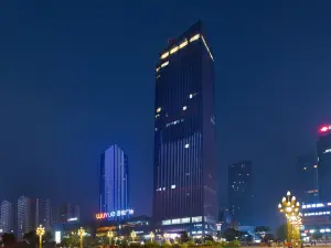 Yunxi High Altitude Hotel (Chongqing Tongliang Wuyue Plaza)