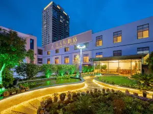 Comfortable Hotel