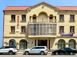 SD HOTEL