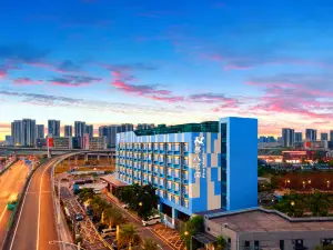 Yiba Golf Hotel (Zhuhai Gongbei Port International Convention and Exhibition Center)