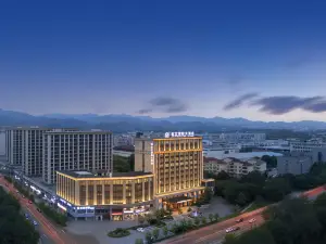 Jinyi International Hotel (Baolong Plaza)