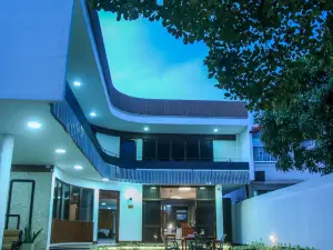 班斯里別墅 - 拉維尼亞山