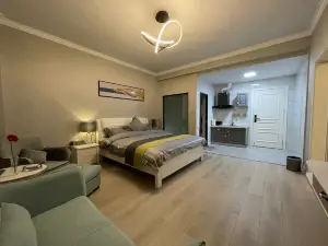 QINHEYUAN APARTMENT