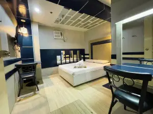Hotel 99 Monumento Caloocan