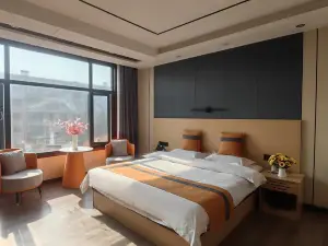 Zibai Sanya Hotel
