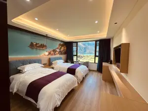 崗贊嘎布精品客棧