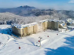 YABULI SUN MOUNTAIN HOLIDAY HOTEL