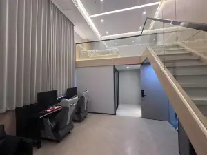 Lucid E-sports Hotel