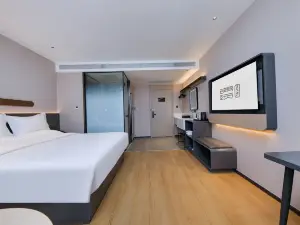 Jinyi Hotel (Baotou Guyang)
