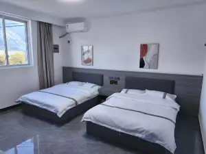 雲来中国式旅館 米林