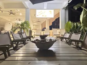 Fun Hotel