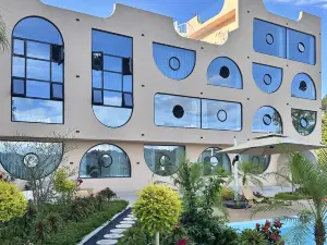 WenchengWildLuxury Hotel
