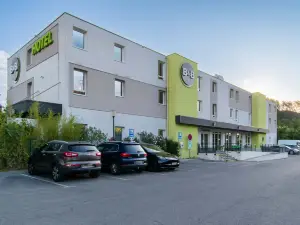 B&B โรงแรม Alès - Pôle Mécanique