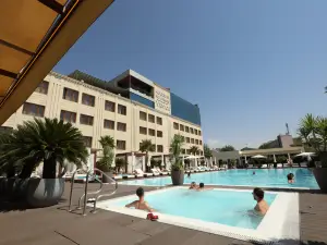 Venice Hotel Complex