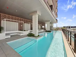 Yves Mermaid Beach Apartment by CLLIX