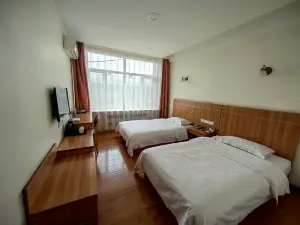 츠펑 핑매이 비즈니스 호텔