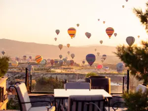 Cappadocia Fairy Chimneys Selfie Cave Hotels - Special Class