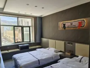 Chen Yun Business Hotel