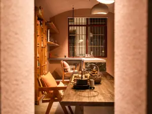 Maitreya and Pushe Hot Spring B&B