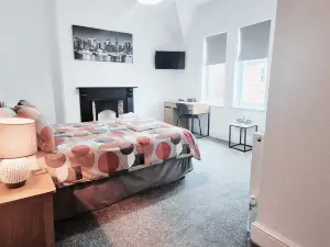 The Burford Hideaway