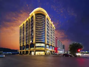 Pingquan Cailong Hotel