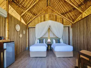 Tanoma Sumba Beach Resort