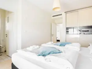 GW002 Gugel Waves Seaview&Garden Family Apartments