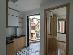 Era Apartment Thai Ha