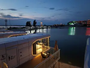 慕汐·野舍太空艙飯店（海絲首港店）