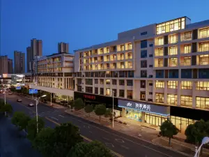 홈인 호텔 (전장 쥐룽 우위에 플라자 철도역)