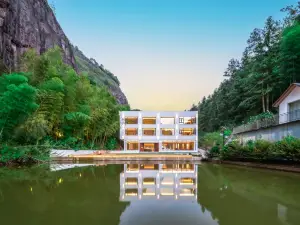 Yanxili Hostel