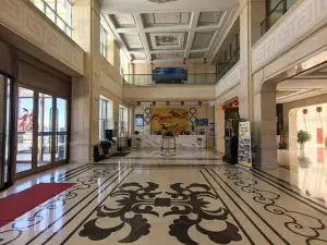 Henan County Taoyuan Muge International Grand Hotel